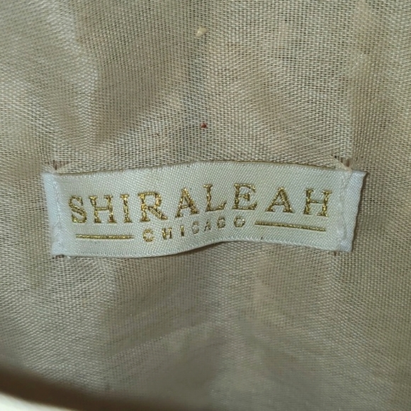 Shiraleah Chicago Woven Straw Clutch - Picture 3 of 8